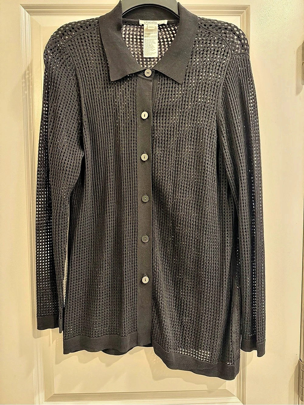 Chico's Open Knit Collared Blouse in Black Size Medium Like New